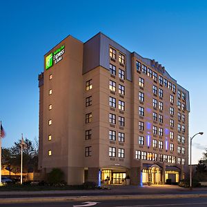 Holiday Inn Express & Suites Boston - Cambridge, An Ihg Hotel